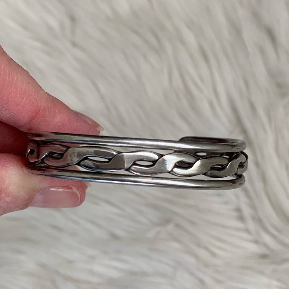 Vintage Bracelet - Picture 4 of 10